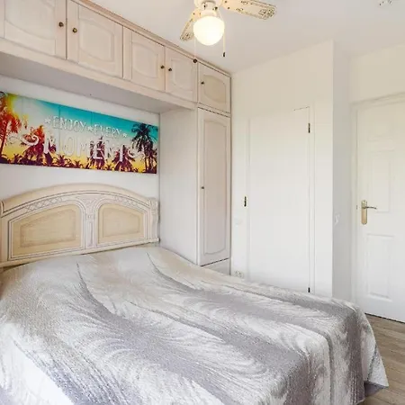 Wonderland Studio At Santa Maria Aparthotel